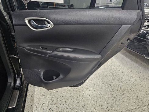 Used 2019 Nissan Sentra SV w/ Special Edition Package FWD image 29