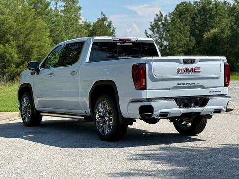 New 2026 GMC Sierra 1500 Denali AWD/4WD image 11