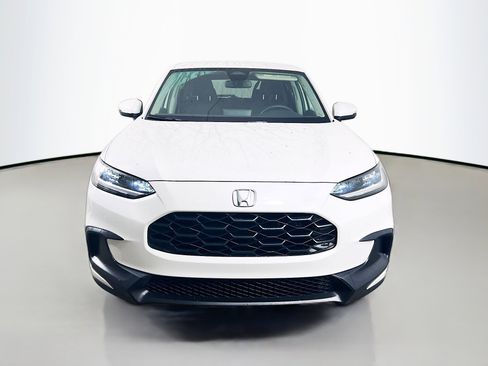 New 2026 Honda HR-V LX image 2