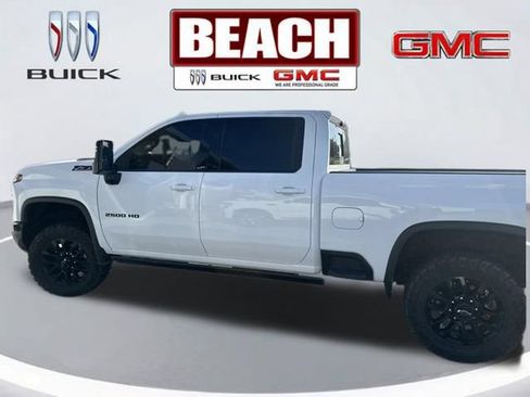 Used 2025 Chevrolet Silverado 2500 LTZ w/ Trail Boss Package AWD/4WD image 6