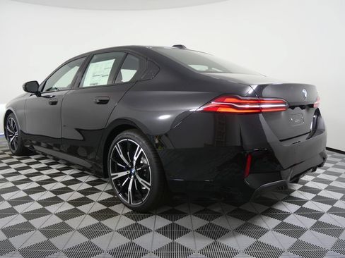 New 2027 BMW 530i w/ M Sport Package RWD image 5