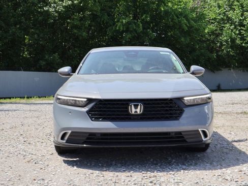 New 2026 Honda Accord Touring image 2