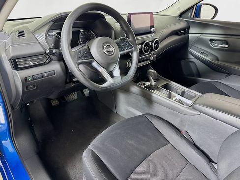 Used 2024 Nissan Sentra SV FWD image 7