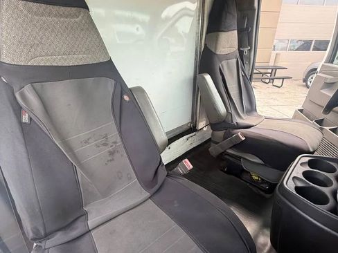 Used 2017 Chevrolet Express 3500 Extended RWD image 14