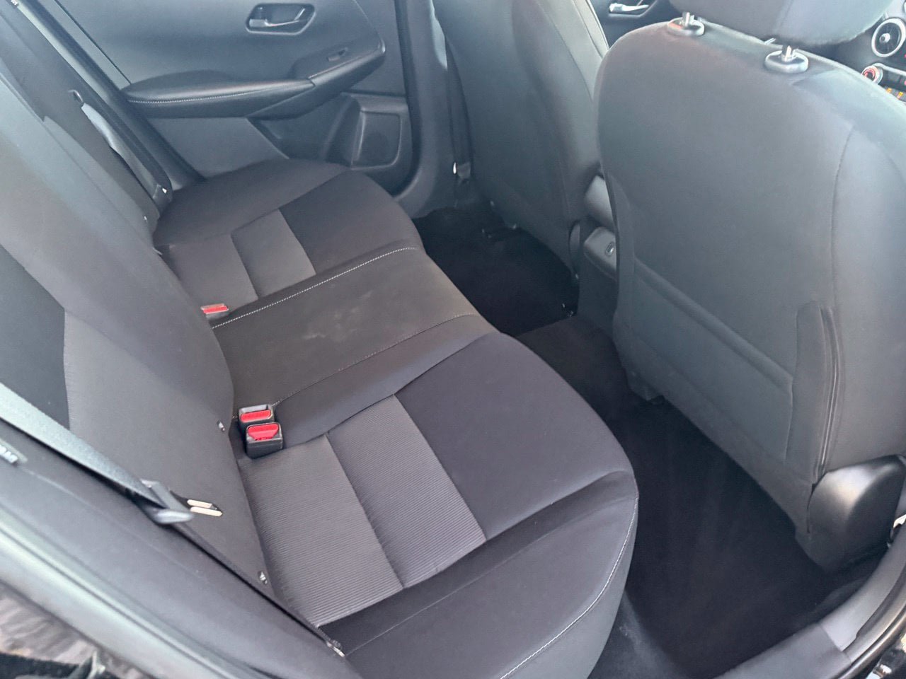 Certified 2025 Nissan Sentra SV FWD image 34