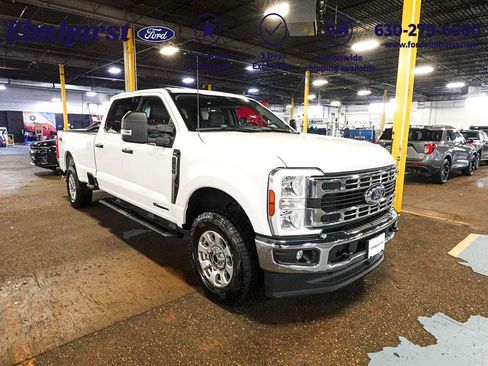 Used 2024 Ford F250 XLT image 1