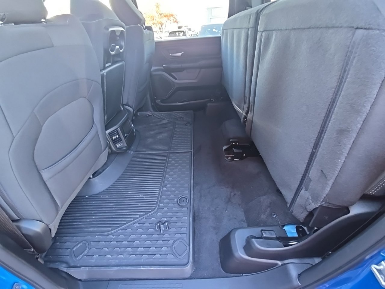 Used 2025 RAM 1500 Warlock AWD/4WD image 18