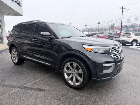 Used 2020 Ford Explorer Platinum w/ Premium Technology Package image 5