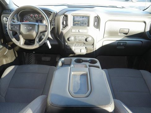 Used 2020 Chevrolet Silverado 1500 Custom Trail Boss image 5