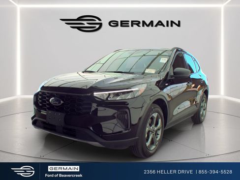 Used 2025 Ford Escape ST-Line AWD/4WD image 2
