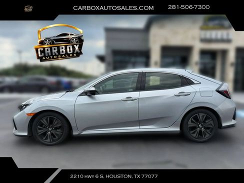 Used 2018 Honda Civic EX image 2