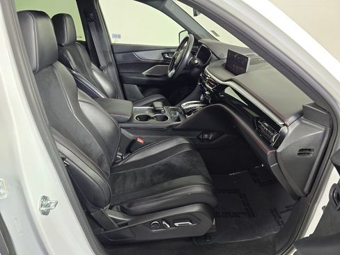 Used 2023 Acura MDX A-Spec AWD/4WD image 11