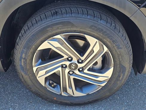 Certified 2023 Hyundai Santa Fe SEL FWD image 10