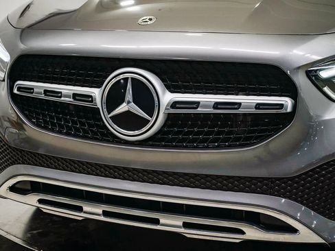 Certified 2022 Mercedes-Benz GLA 250 4MATIC image 8