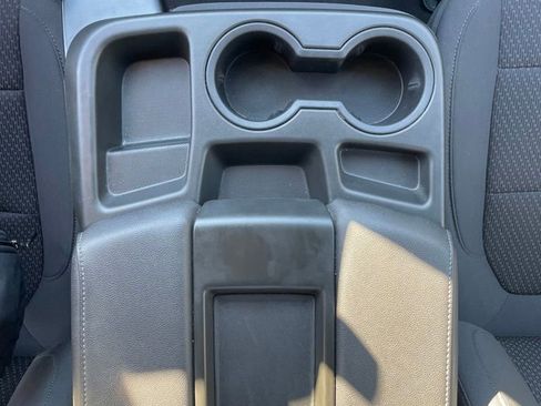 Used 2022 Chevrolet Silverado 1500 Custom image 21