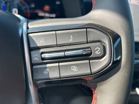 New 2025 Chevrolet Colorado Z71 w/ Z71 Convenience Package 2 image 26