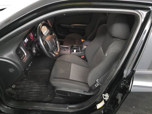 Used 2023 Dodge Charger R/T w/ Blacktop Package image 11