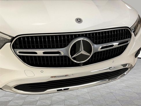 Certified 2026 Mercedes-Benz GLC 300 4MATIC image 33