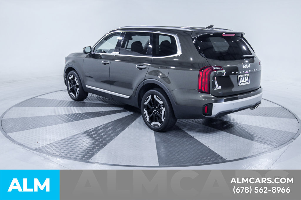 Used 2024 Kia Telluride S w/ S Sunroof Package FWD image 7