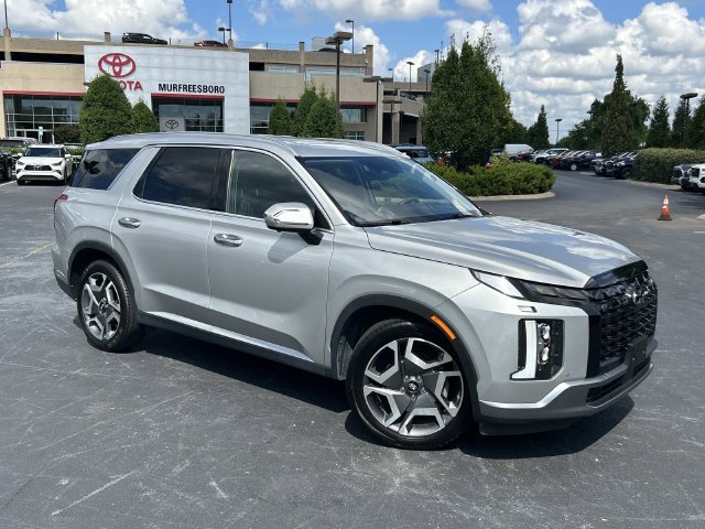 Used 2024 Hyundai Palisade Limited AWD/4WD image 2