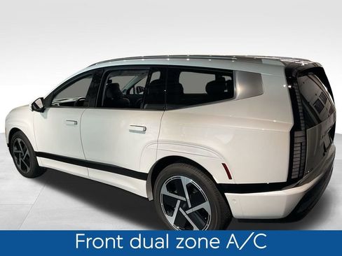 New 2026 Hyundai Ioniq 9 Calligraphy image 6