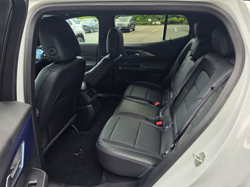 New 2026 Chevrolet Equinox EV LT AWD/4WD image 16