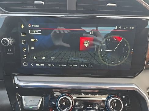 Used 2025 GMC Sierra 2500 Denali Ultimate image 24