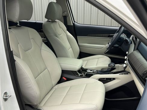 Used 2025 Kia Telluride EX FWD image 33