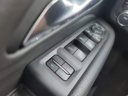 Used 2023 GMC Yukon Denali w/ Max Trailering Package AWD/4WD image 17