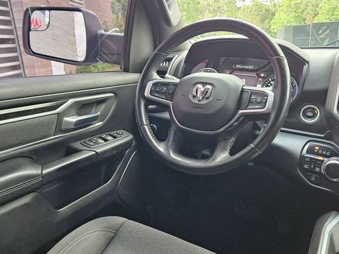 Used 2021 RAM 1500 Big Horn AWD/4WD image 9