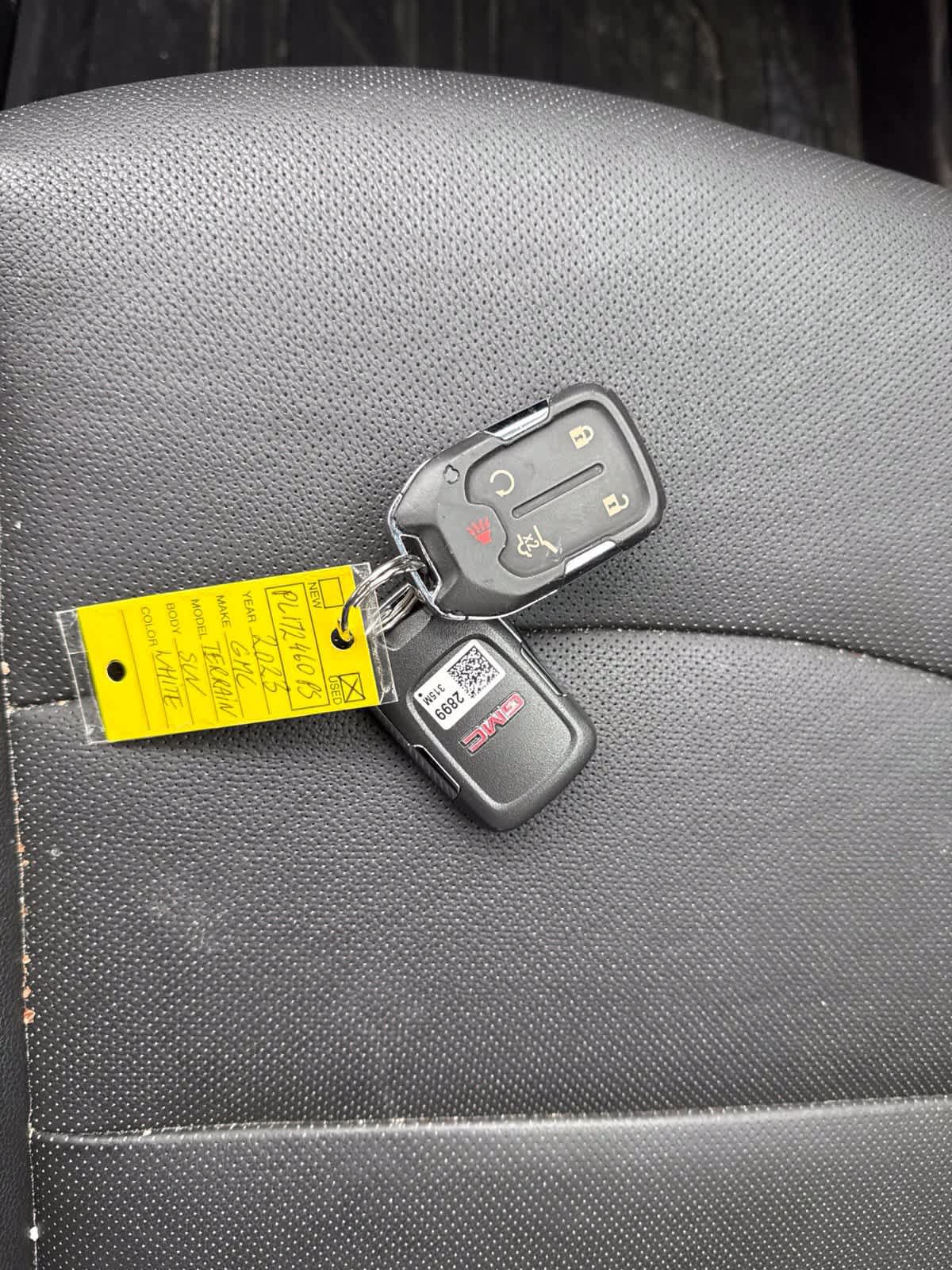 Used 2023 GMC Terrain AT4 w/ LPO, Floor Liner Package AWD/4WD image 19