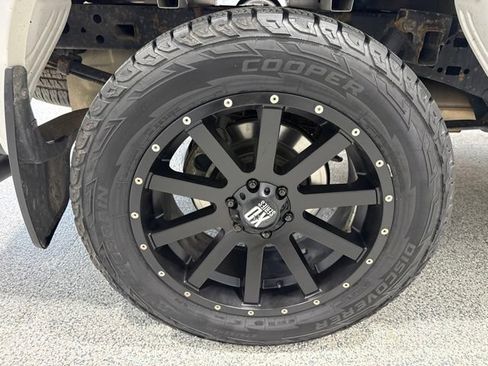 Used 2015 Ford F150 Lariat AWD/4WD image 10