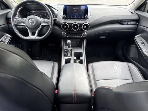 Used 2021 Nissan Sentra SR w/ SR Premium Package FWD image 15