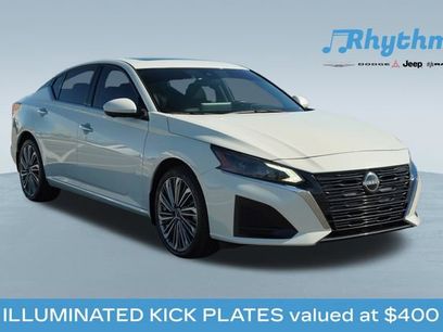 Used 2023 Nissan Altima 2.5 SL