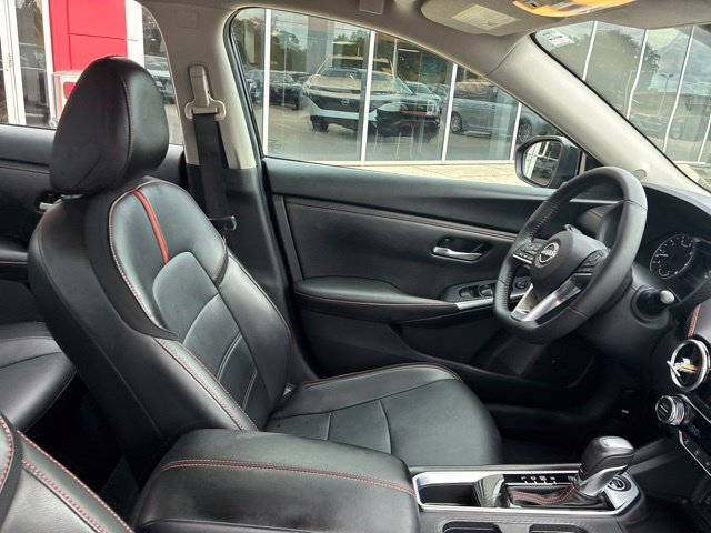 Used 2024 Nissan Sentra SR w/ SR Premium Package FWD image 10