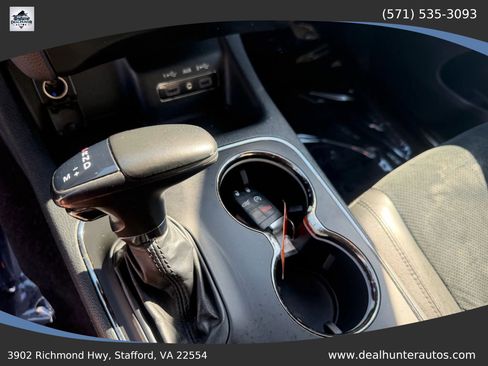 Used 2018 Dodge Durango GT RWD image 30