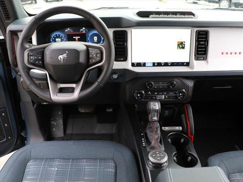 New 2025 Ford Bronco Heritage Edition image 17