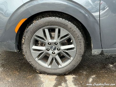 Used 2020 Kia Soul EX image 44