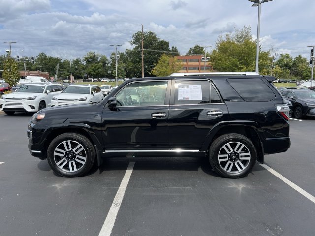 Used 2023 Toyota 4Runner Limited AWD/4WD image 6