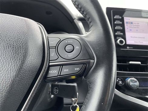 Used 2023 Toyota Camry SE image 25