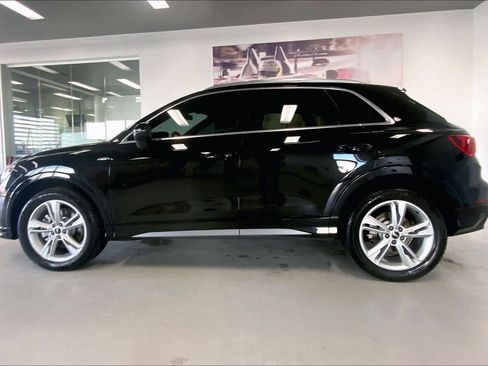 Certified 2023 Audi Q3 2.0T Premium Plus w/ Premium Plus Package AWD/4WD image 3