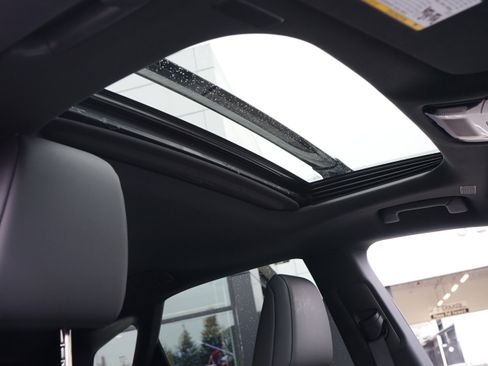 Used 2024 Lexus RX 350h RX 350h Premium w/ Convenience Package image 31