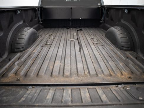 Used 2024 Ford F350 Lariat w/ Lariat Ultimate Package AWD/4WD image 10