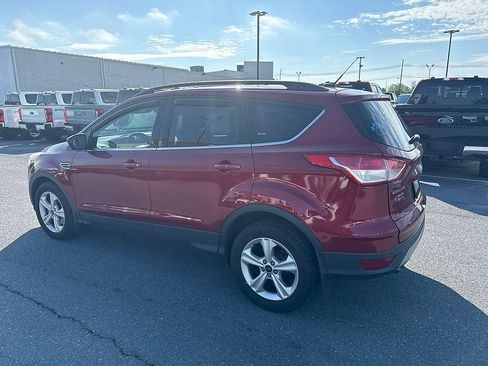 Used 2014 Ford Escape SE w/ Equipment Group 201A AWD/4WD image 3