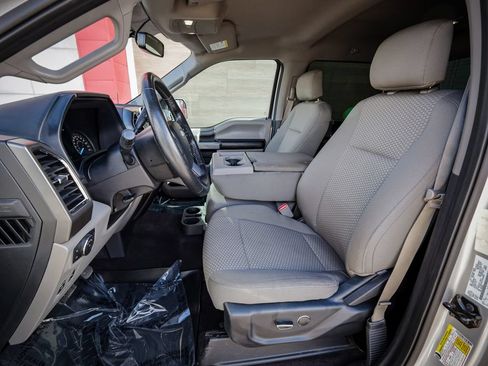 Used 2015 Ford F150 XLT w/ Equipment Group 301A Mid AWD/4WD image 14