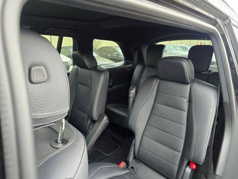 Used 2023 Mercedes-Benz GLS 580 4MATIC image 19