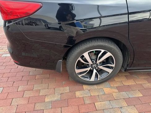 Used 2019 Honda Odyssey Elite image 15