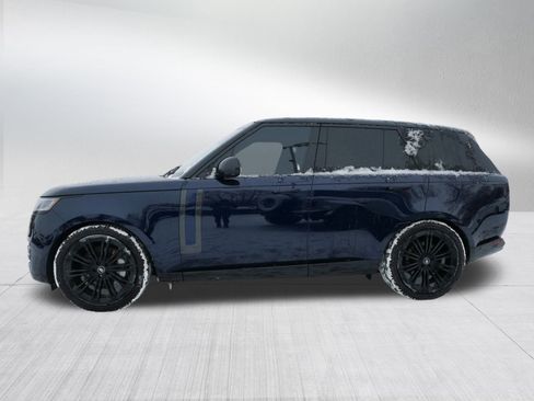 Used 2023 Land Rover Range Rover SE image 8