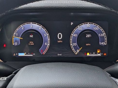 New 2025 Jeep Grand Cherokee Limited image 26