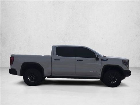 Used 2026 GMC Sierra 1500 AT4X w/ AT4X AEV Edition AWD/4WD image 4